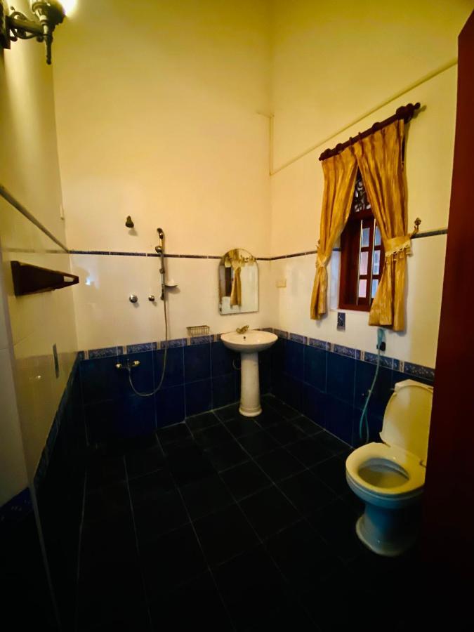 Hikka Paradise Guest House Hikkaduwa Bagian luar foto